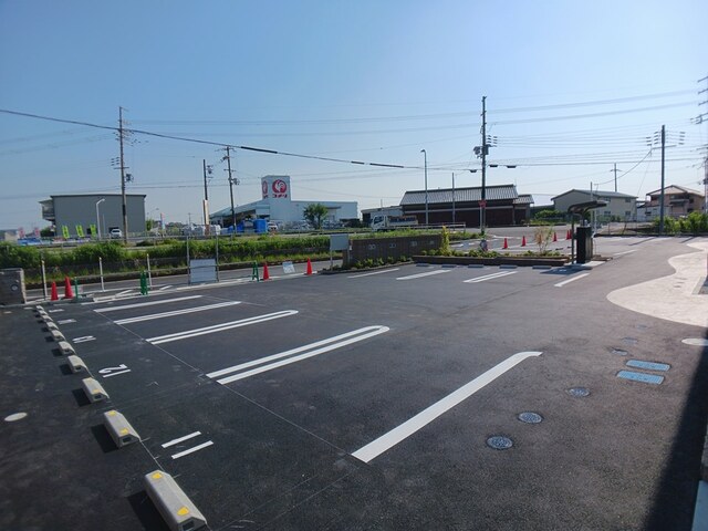 14/20 駐車場
