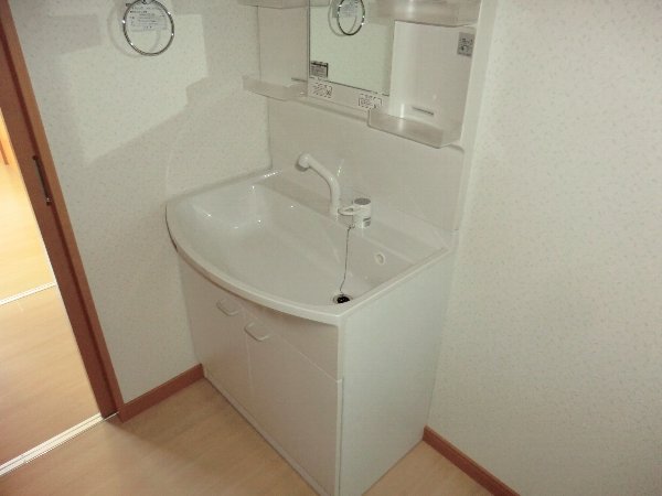 13/30 洗面