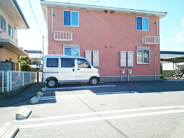 16/22 駐車場