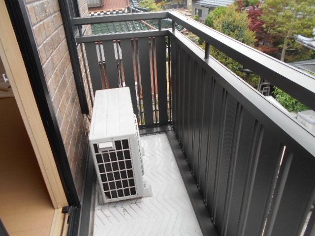 16/27 バルコニー