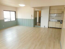 4/16 リビング/ダイニング