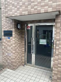 4/4 エントランス