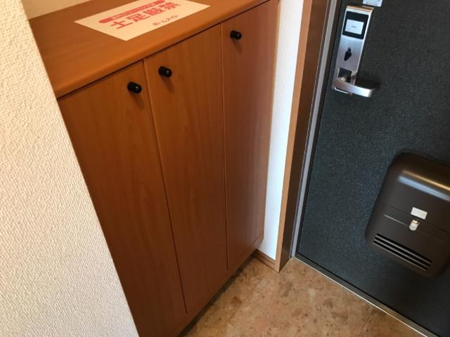 21/29 エントランス