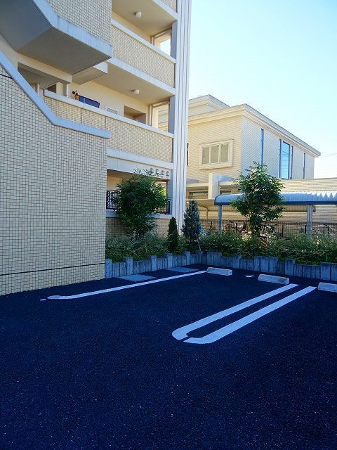 14/24 駐車場