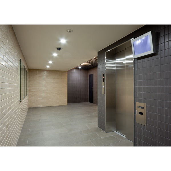 9/11 エントランス