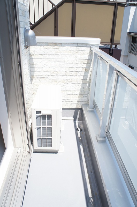 15/19 バルコニー