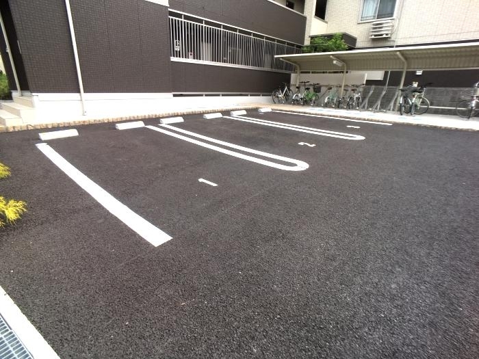 10/10 駐車場