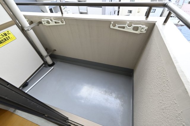 16/28 バルコニー