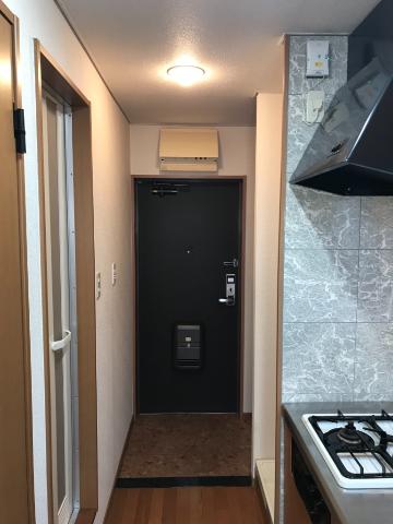 22/26 エントランス