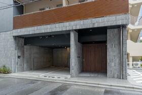 15/16 エントランス