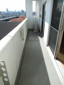 13/16 バルコニー