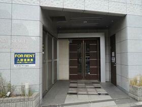 14/21 エントランス