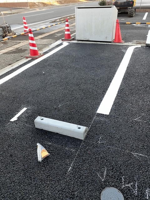 14/20 駐車場