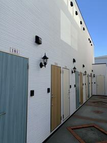 14/14 エントランス