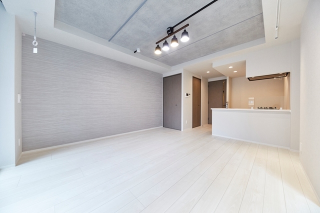 15/23 リビング/ダイニング