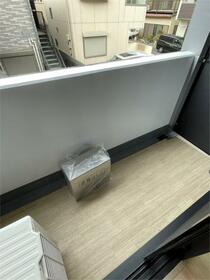 8/10 バルコニー