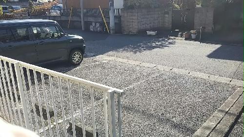 14/14 駐車場