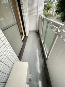 13/16 バルコニー