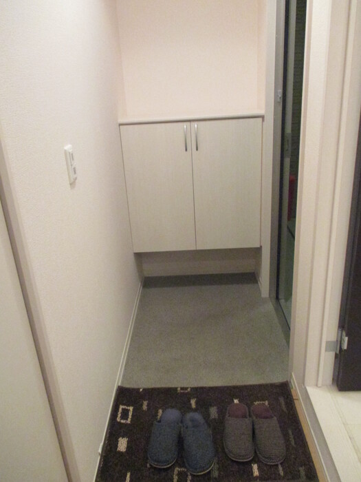 5/12 玄関