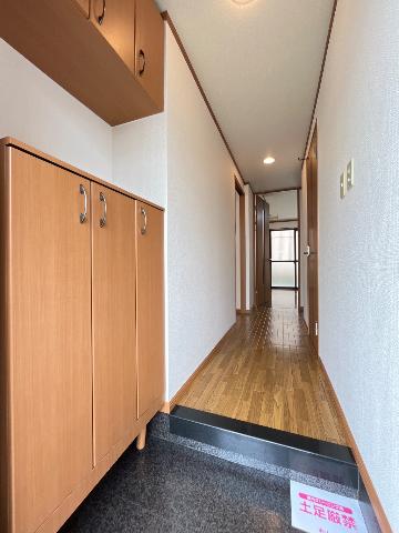 13/30 玄関