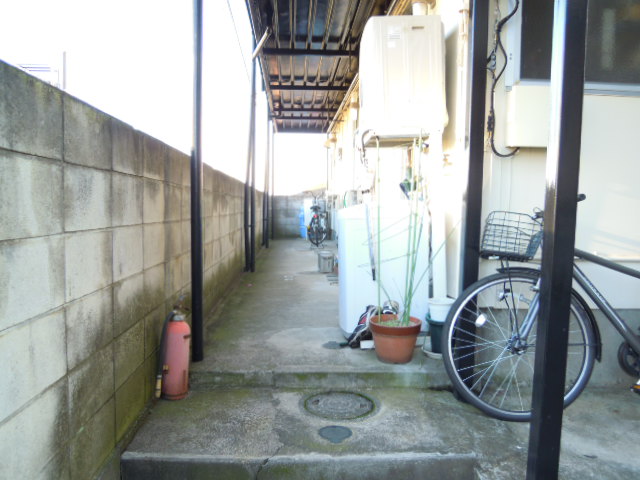 15/21 エントランス