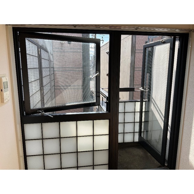 16/23 バルコニー