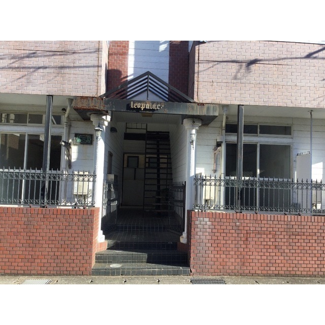 25/25 エントランス