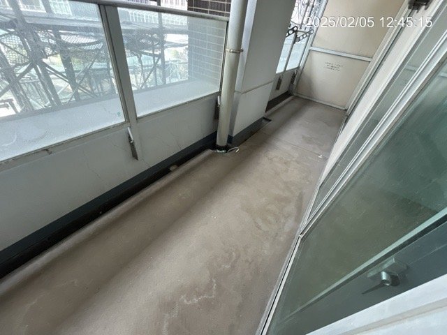 16/28 バルコニー