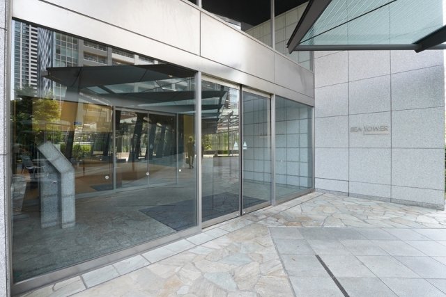 20/28 エントランス