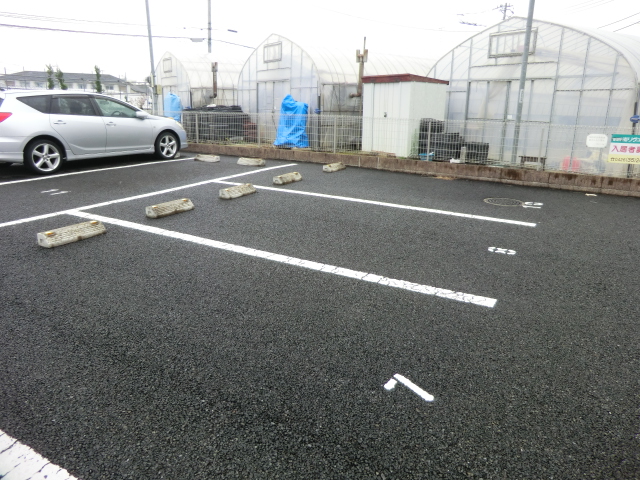 2/10 駐車場