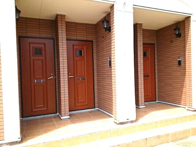 14/20 エントランス