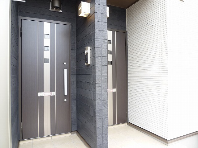 14/20 エントランス