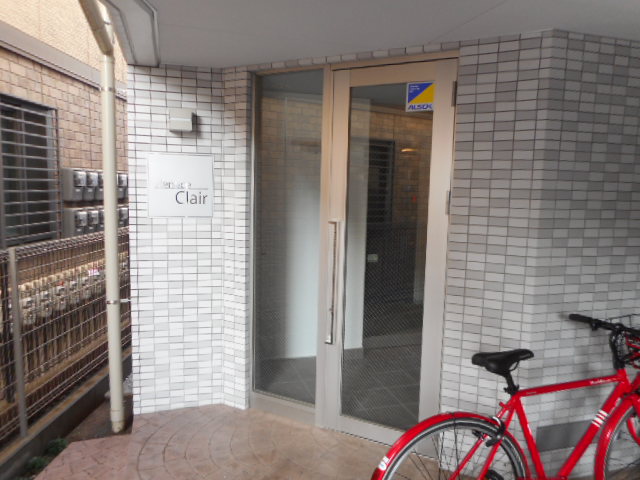 21/26 エントランス