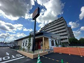 14/15 エントランス