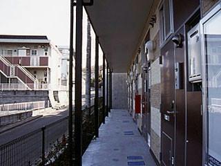 14/20 エントランス