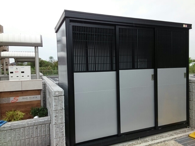 14/20 駐車場