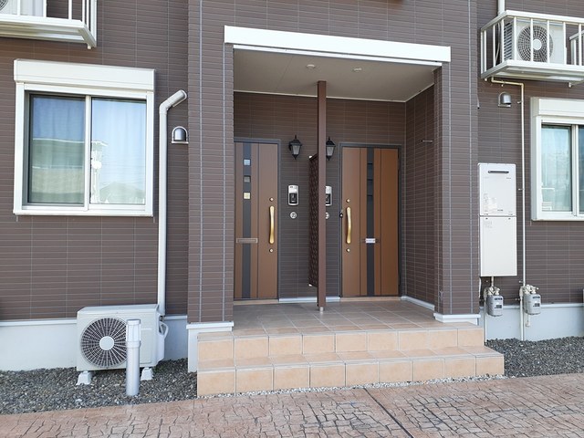 2/8 エントランス