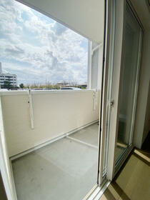 13/16 バルコニー