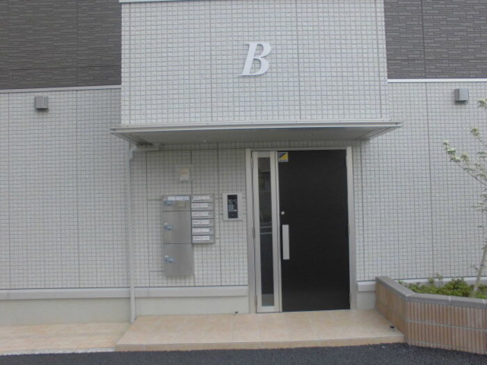 17/18 エントランス