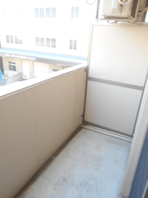 17/30 バルコニー