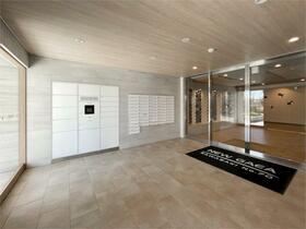 15/16 エントランス