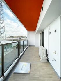 13/16 バルコニー