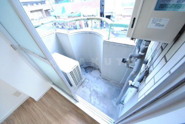 16/29 バルコニー