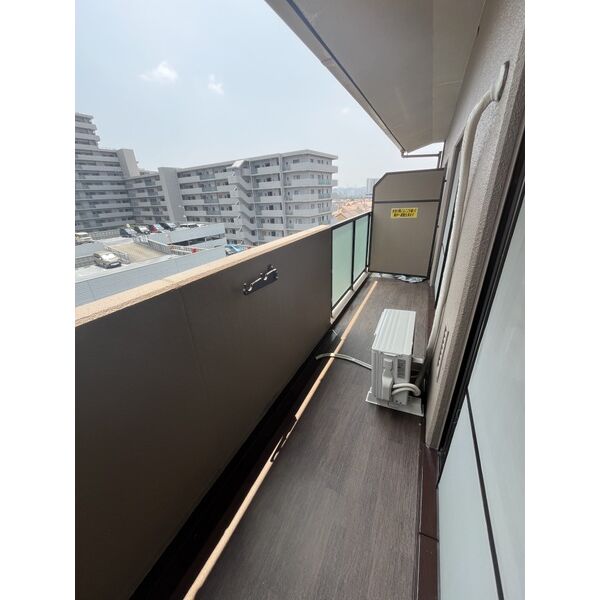 13/30 バルコニー