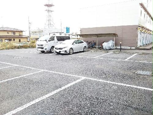14/20 駐車場