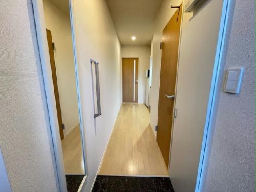 14/15 エントランス