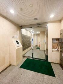 3/3 エントランス