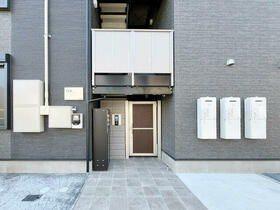 4/4 エントランス