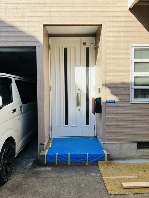 2/2 エントランス