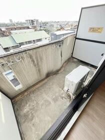 14/16 バルコニー